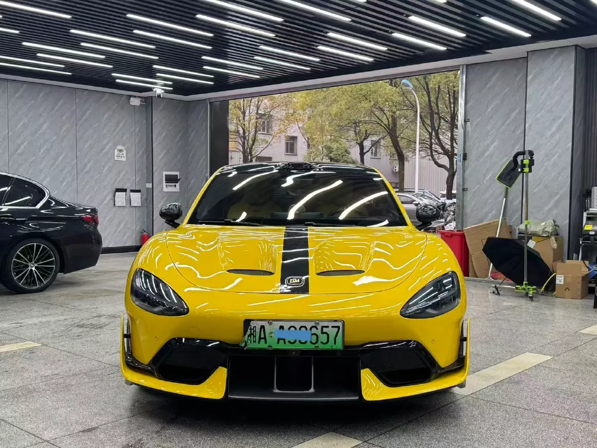 2025 MI SU7 Ultra BEV 93.7KWH,autocango,china used car exporter,china ev exporter,chinese used car exporter,chinese used ev exporter