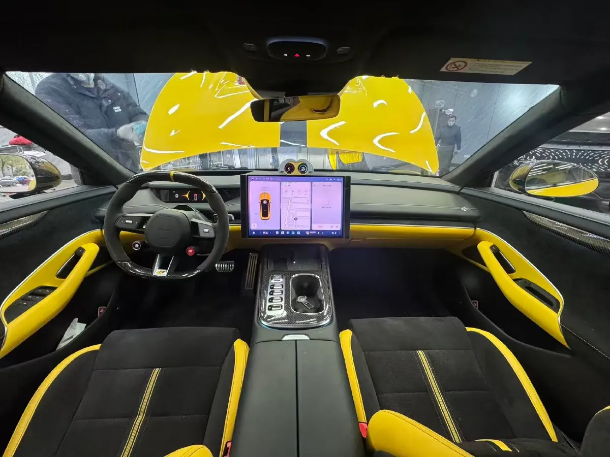 2025 MI SU7 Ultra BEV 93.7KWH,autocango,china used car exporter,china ev exporter,chinese used car exporter,chinese used ev exporter