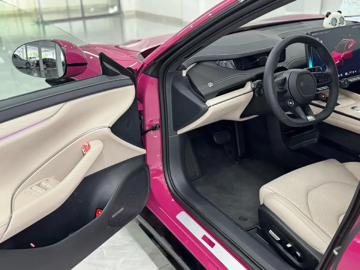 2024 MI SU7 BEV 73.6KWH,autocango,china used car exporter,china ev exporter,chinese used car exporter,chinese used ev exporter