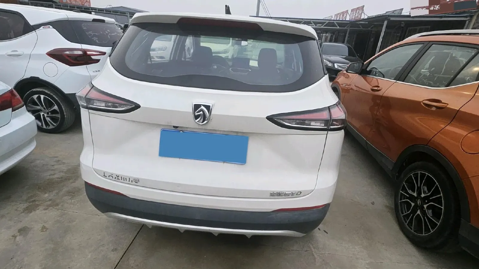 2021 BaoJun 510 1.5L 99HP L4 6MT,autocango,china used car exporter,china ev exporter,chinese used car exporter,chinese used ev exporter