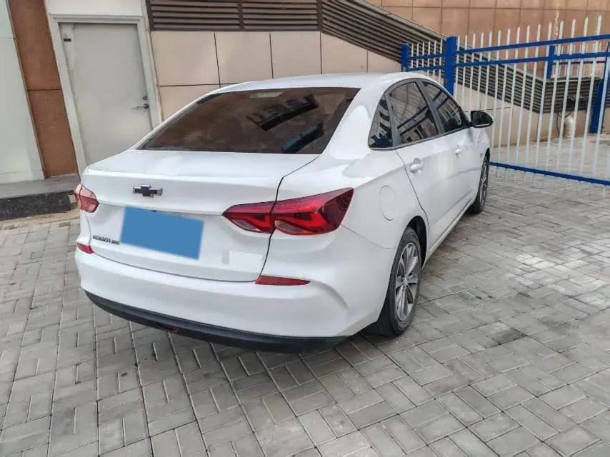 2020 Chevrolet Monza 1.5L 113HP L4 6AT,autocango,china used car exporter,china ev exporter,chinese used car exporter,chinese used ev exporter