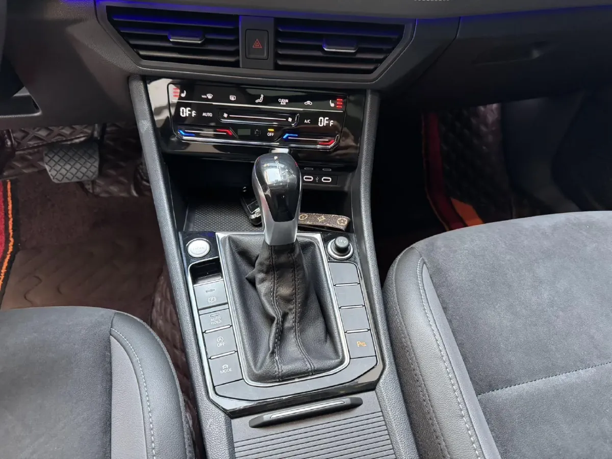 2021 Volkswagen Sagitar 1.4T 150HP L4 7DCT,autocango,china used car exporter,china ev exporter,chinese used car exporter,chinese used ev exporter