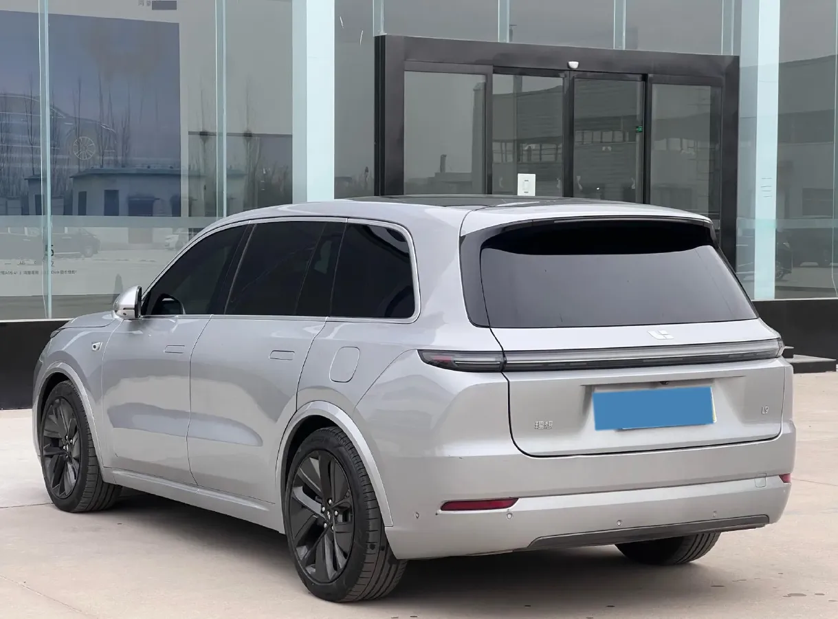 2022 Li L9 Range Extended 154HP REEV 42.6KWH,autocango,china used car exporter,china ev exporter,chinese used car exporter,chinese used ev exporter