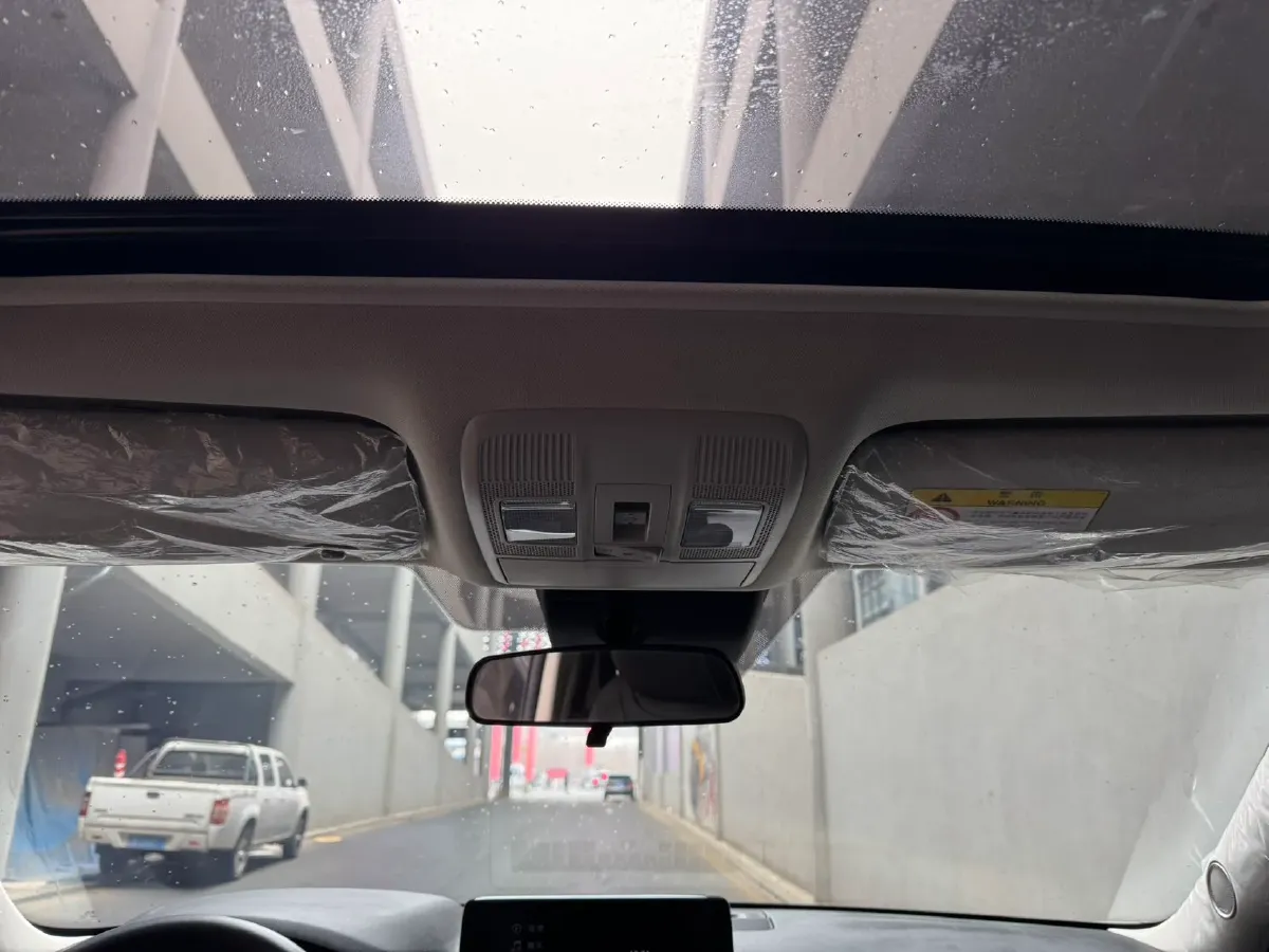 2022 Hyundai Tucson 2.0L 150HP L4 6AT Hybrid,autocango,china used car exporter,china ev exporter,chinese used car exporter,chinese used ev exporter