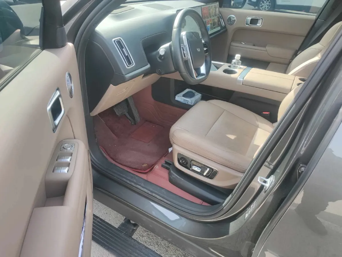 2025 Li L9 Range Extended 154HP REEV,autocango,china used car exporter,china ev exporter,chinese used car exporter,chinese used ev exporter