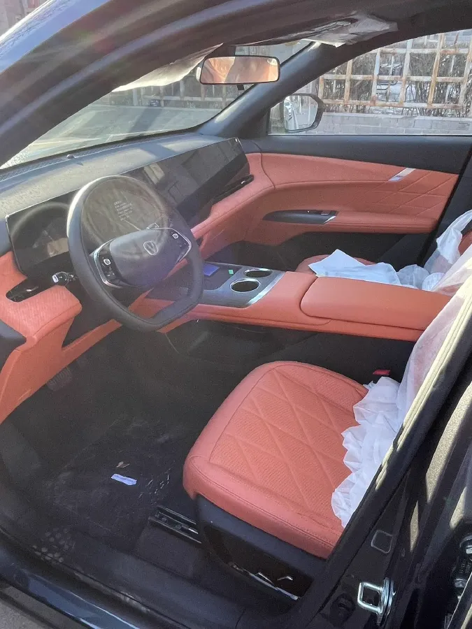 2025 ChangAn CS75 Plus 1.5T 188HP L4 8AT,autocango,china used car exporter,china ev exporter,chinese used car exporter,chinese used ev exporter