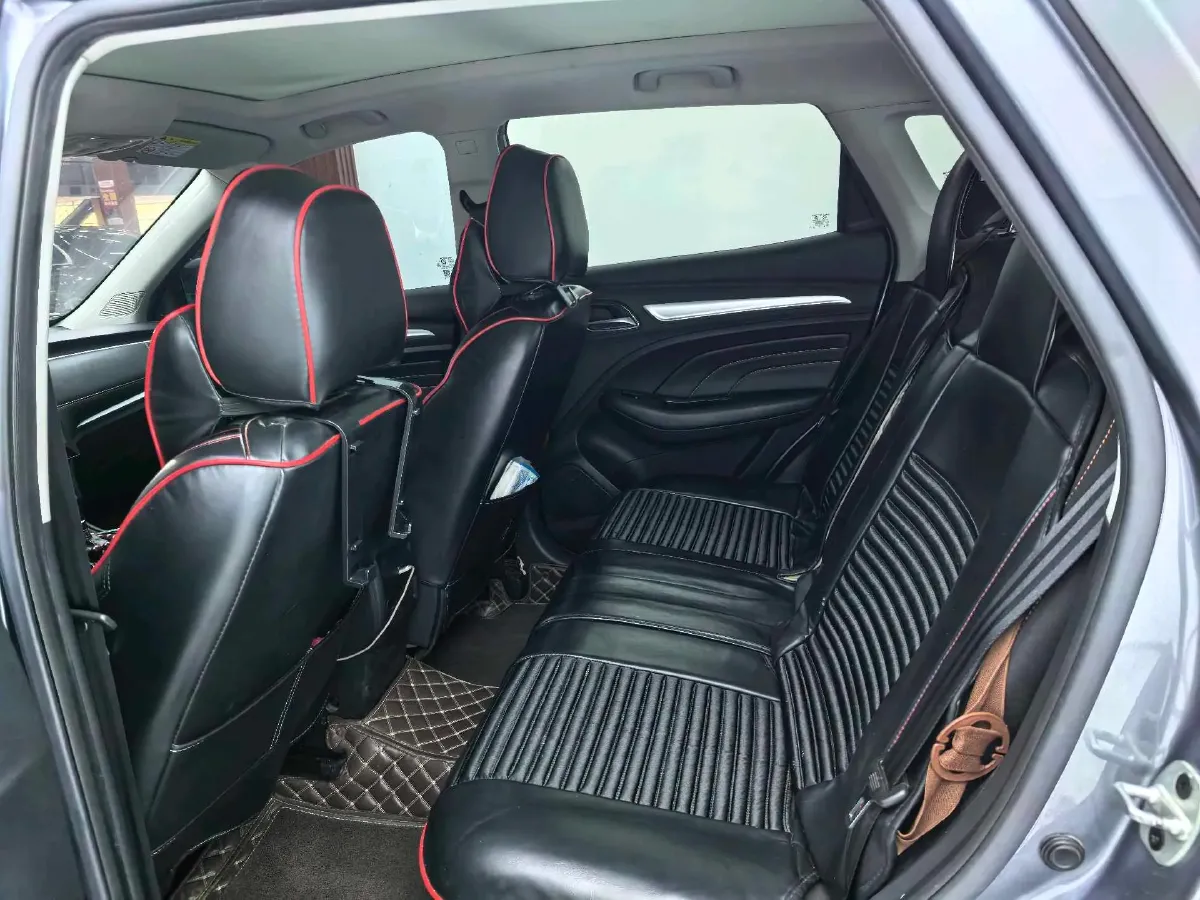 2021 Roewe RX3 1.6L 125HP L4 CVT,autocango,china used car exporter,china ev exporter,chinese used car exporter,chinese used ev exporter