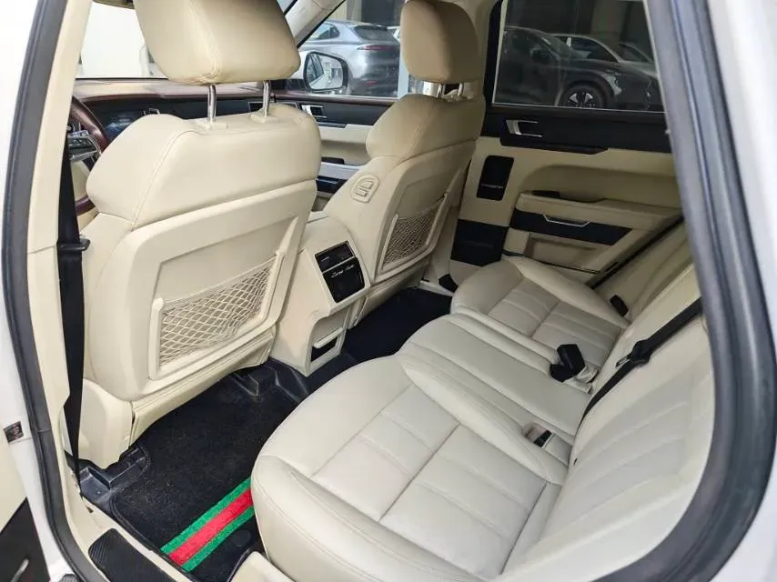 2017 Zotye T700 1.8T 177HP L4 6DCT,autocango,china used car exporter,china ev exporter,chinese used car exporter,chinese used ev exporter