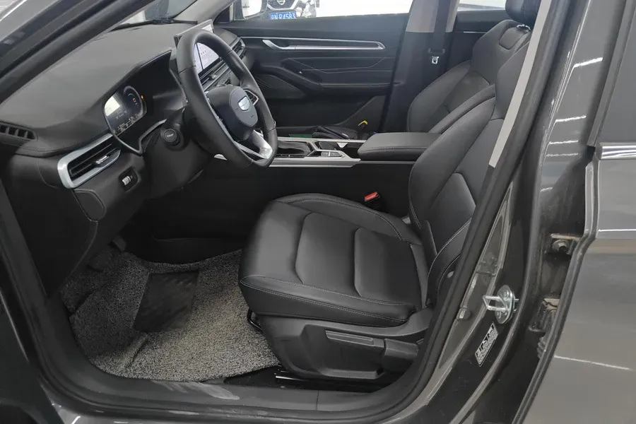 2025 Geely Emgrand 1.5L 127HP L4 CVT,autocango,china used car exporter,china ev exporter,chinese used car exporter,chinese used ev exporter