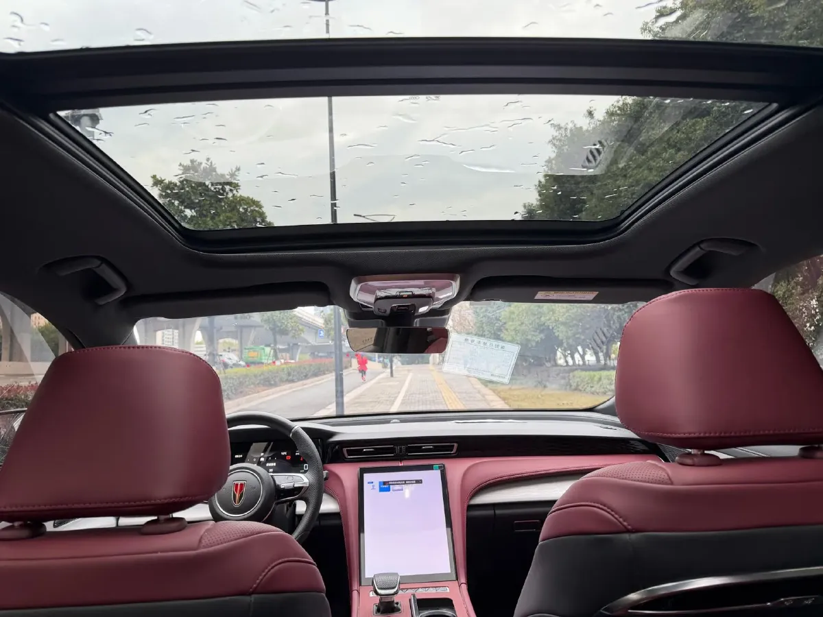 2025 HongQi H5 1.5T 169HP L4 7DCT,autocango,china used car exporter,china ev exporter,chinese used car exporter,chinese used ev exporter