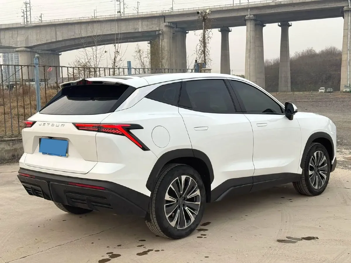 2022 Jetour DASHING 1.6T 197HP L4 7DCT,autocango,china used car exporter,china ev exporter,chinese used car exporter,chinese used ev exporter
