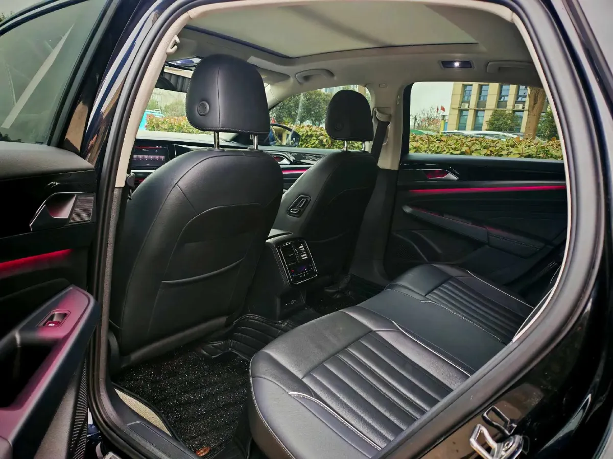 2022 Skoda Kodiak GT 2.0T 186HP L4 7DCT,autocango,china used car exporter,china ev exporter,chinese used car exporter,chinese used ev exporter