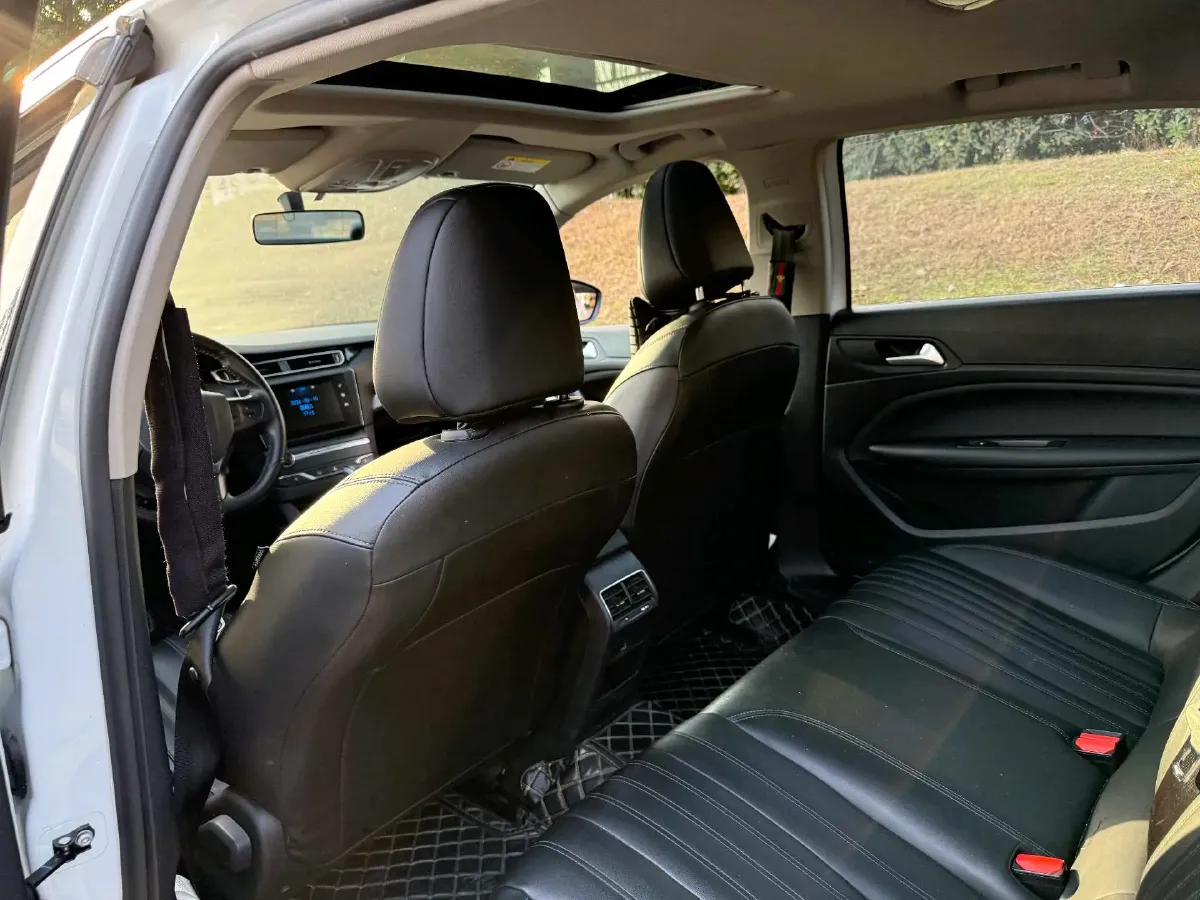 2018 Peugeot 408 1.6T 167HP L4 6AT,autocango,china used car exporter,china ev exporter,chinese used car exporter,chinese used ev exporter