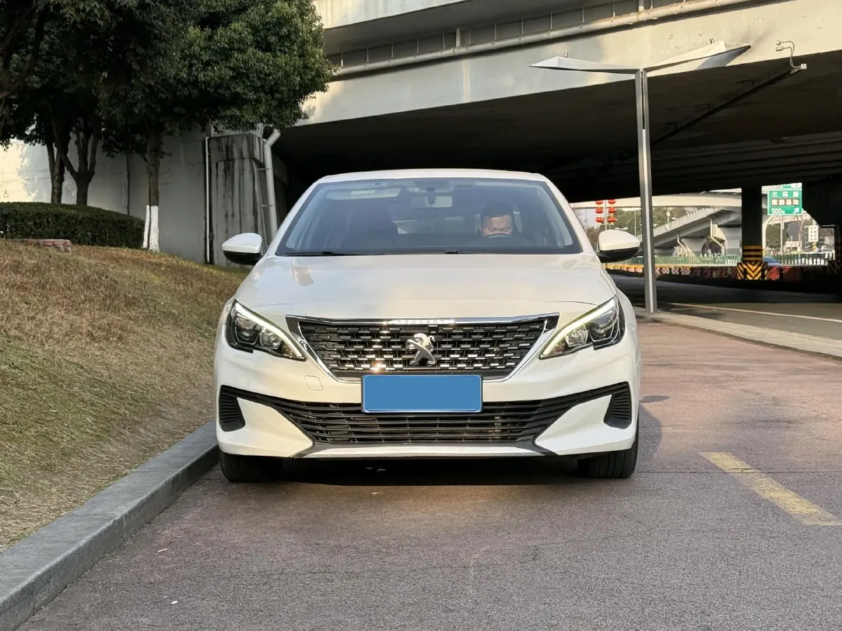 2018 Peugeot 408 1.6T 167HP L4 6AT,autocango,china used car exporter,china ev exporter,chinese used car exporter,chinese used ev exporter