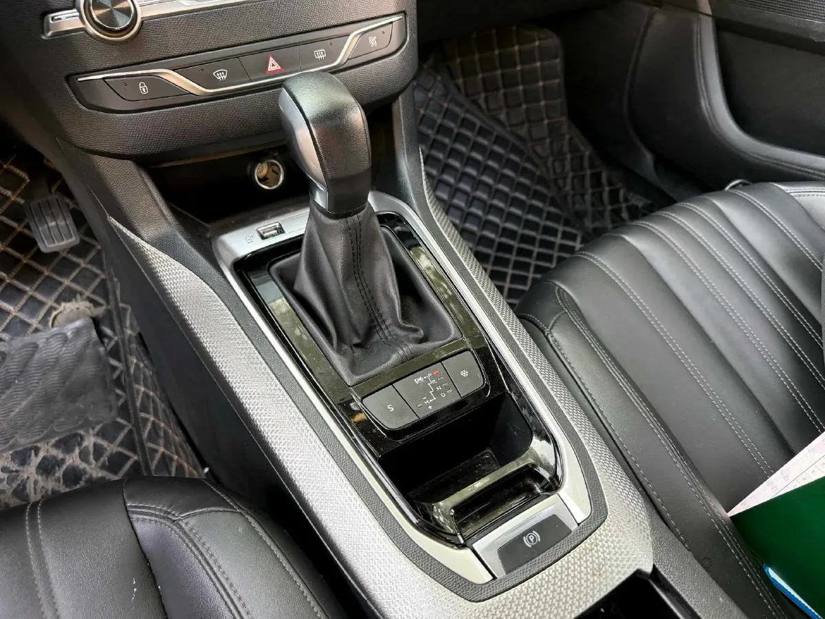 2018 Peugeot 408 1.6T 167HP L4 6AT,autocango,china used car exporter,china ev exporter,chinese used car exporter,chinese used ev exporter