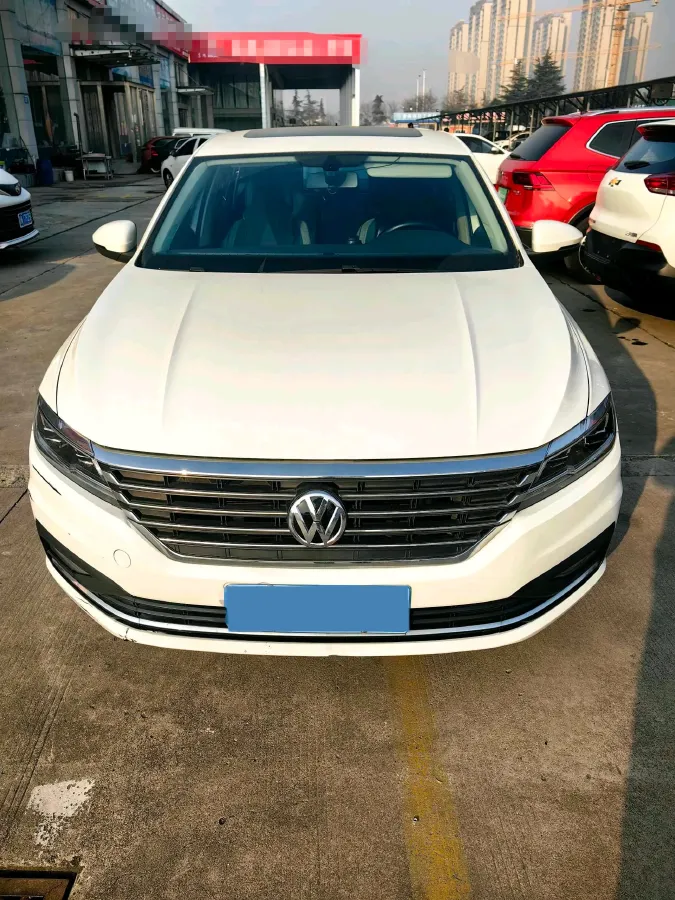 2022 Volkswagen T-Roc 1.4T 150HP L4 7DCT,autocango,china used car exporter,china ev exporter,chinese used car exporter,chinese used ev exporter