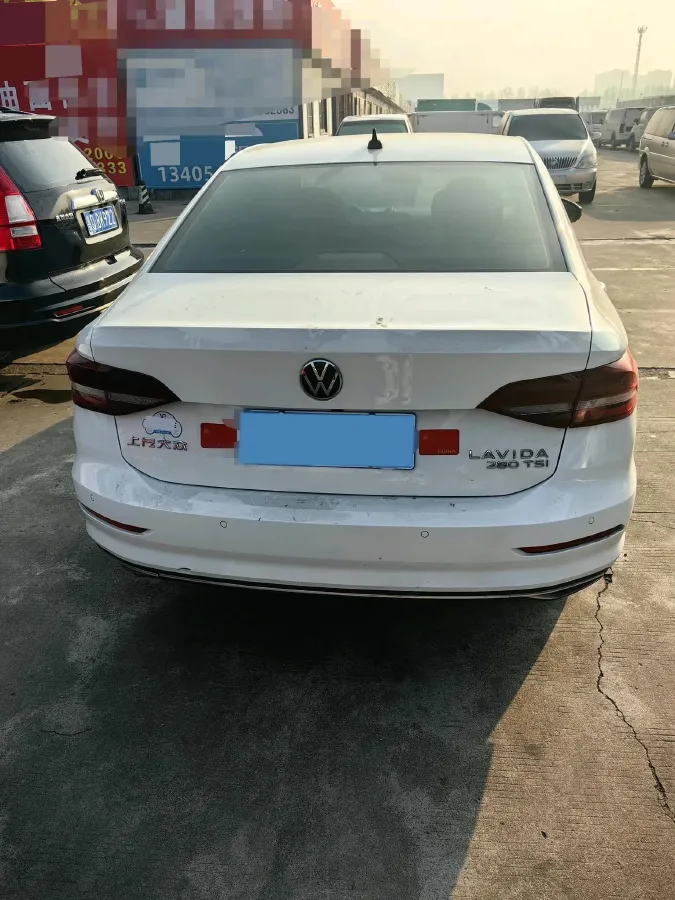 2022 Volkswagen T-Roc 1.4T 150HP L4 7DCT,autocango,china used car exporter,china ev exporter,chinese used car exporter,chinese used ev exporter