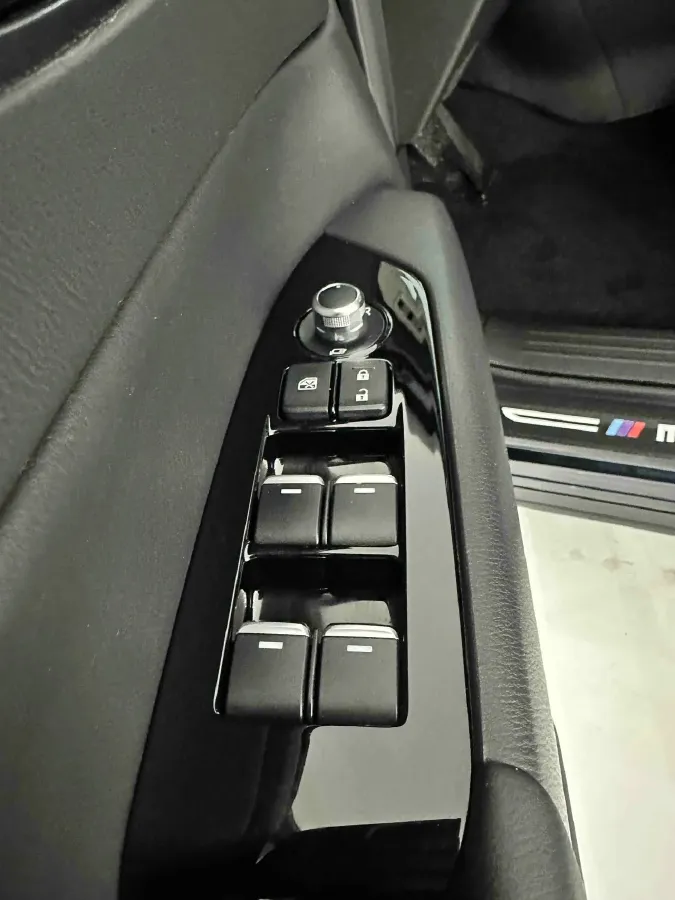 2022 MAXUS XinTu V90 2.0T 150HP L4 6AT,autocango,china used car exporter,china ev exporter,chinese used car exporter,chinese used ev exporter