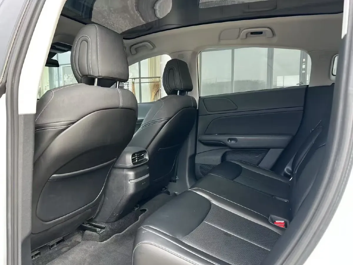 2023 Xpeng G6 BEV 87.5KWH,autocango,china used car exporter,china ev exporter,chinese used car exporter,chinese used ev exporter