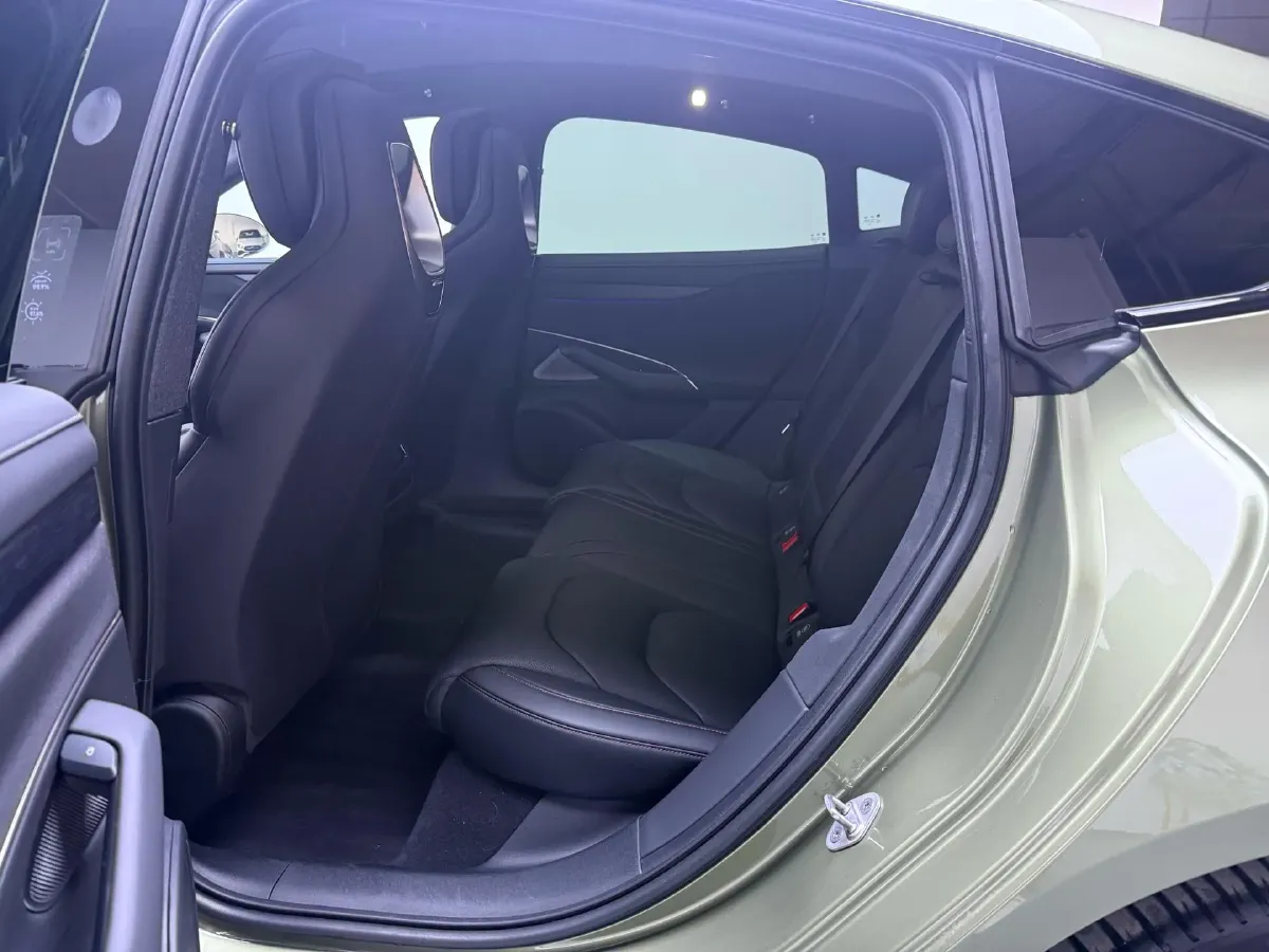 2024 MI SU7 BEV 94.3KWH,autocango,china used car exporter,china ev exporter,chinese used car exporter,chinese used ev exporter