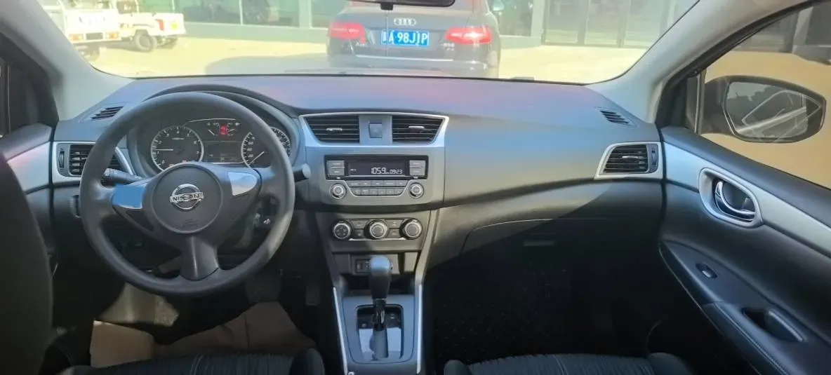 2022 Nissan Sylphy 1.6L 122HP L4 CVT,autocango,china used car exporter,china ev exporter,chinese used car exporter,chinese used ev exporter