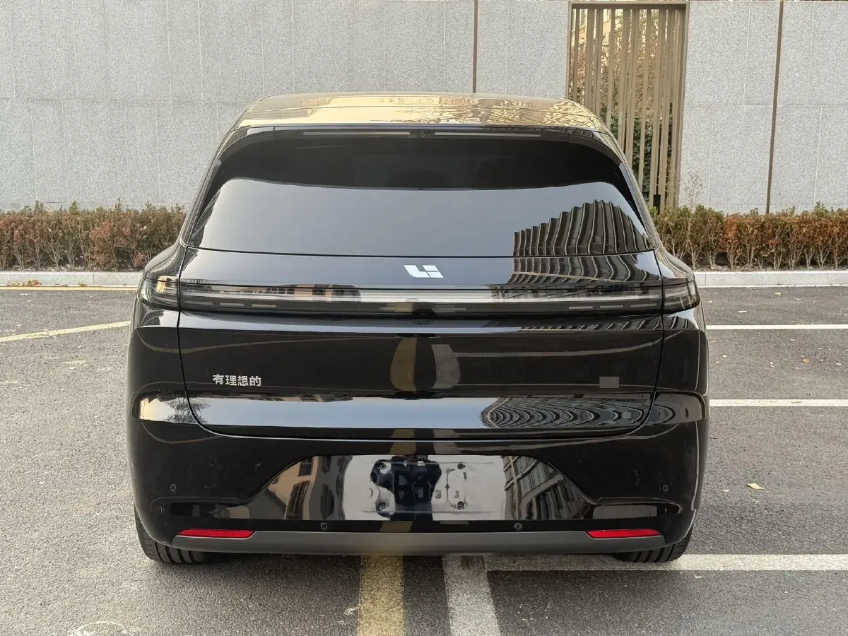 2024 Li L6 Range Extended 154HP L4 REEV 36.8KWH,autocango,china used car exporter,china ev exporter,chinese used car exporter,chinese used ev exporter