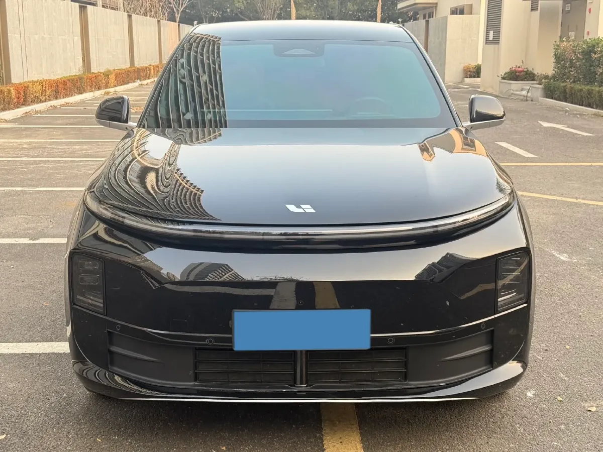 2024 Li L6 Range Extended 154HP L4 REEV 36.8KWH,autocango,china used car exporter,china ev exporter,chinese used car exporter,chinese used ev exporter