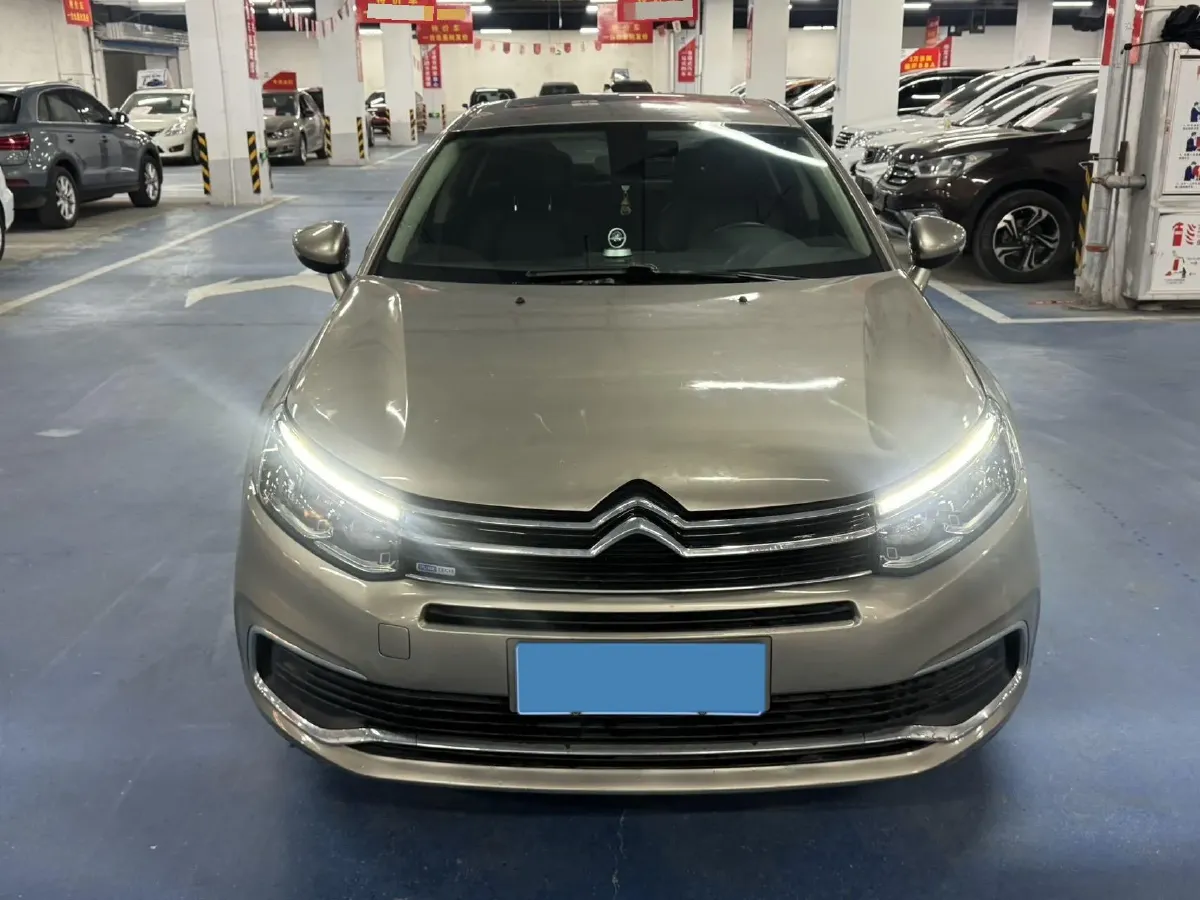 2017 Citroen C5 1.6T 167HP L4 6AT,autocango,china used car exporter,china ev exporter,chinese used car exporter,chinese used ev exporter