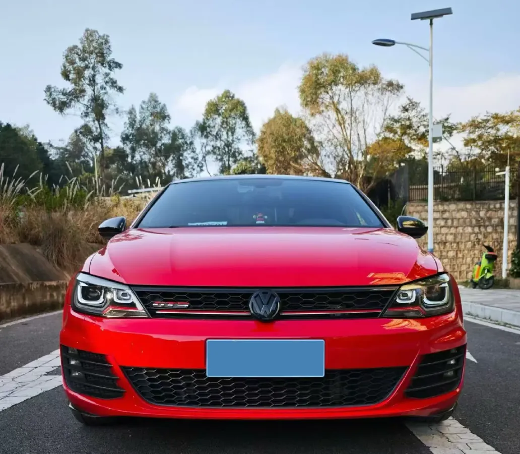 2017 Volkswagen Lamando 2.0T 220HP L4 7DCT,autocango,china used car exporter,china ev exporter,chinese used car exporter,chinese used ev exporter