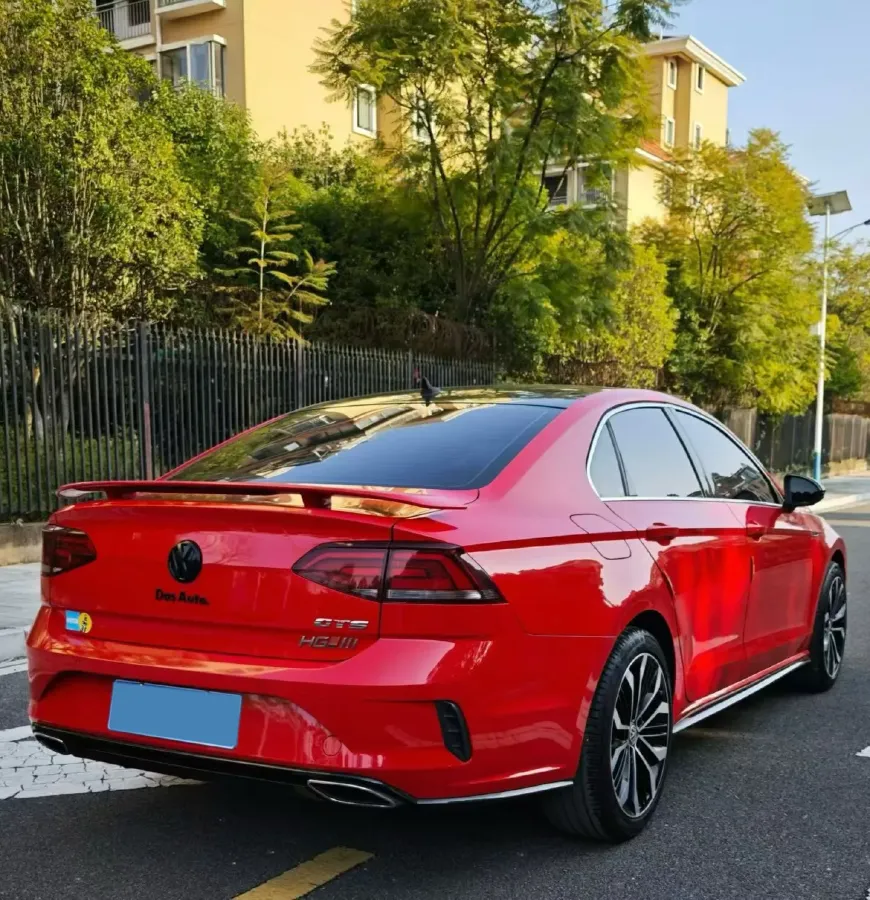 2017 Volkswagen Lamando 2.0T 220HP L4 7DCT,autocango,china used car exporter,china ev exporter,chinese used car exporter,chinese used ev exporter