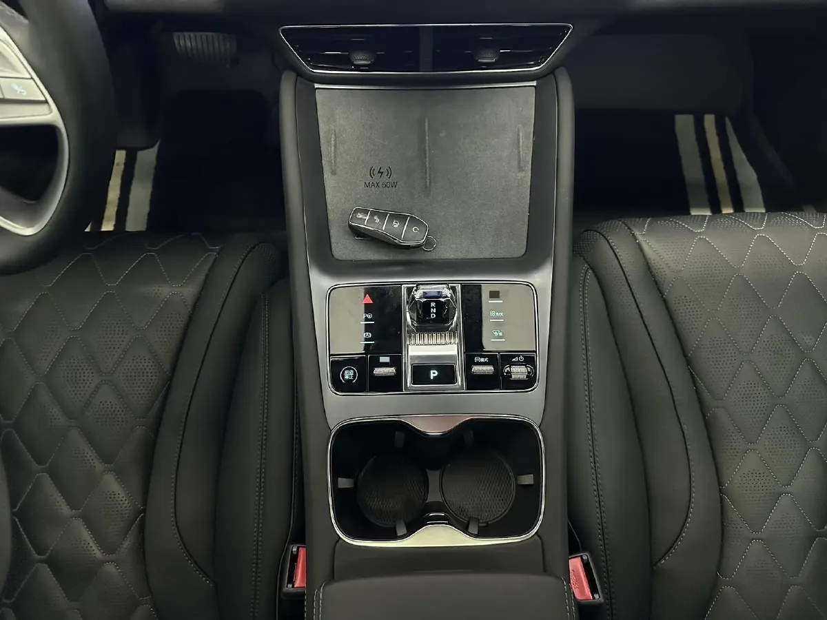 2025 BYD Sea Lion 07 BEV 80.64KWH,autocango,china used car exporter,china ev exporter,chinese used car exporter,chinese used ev exporter