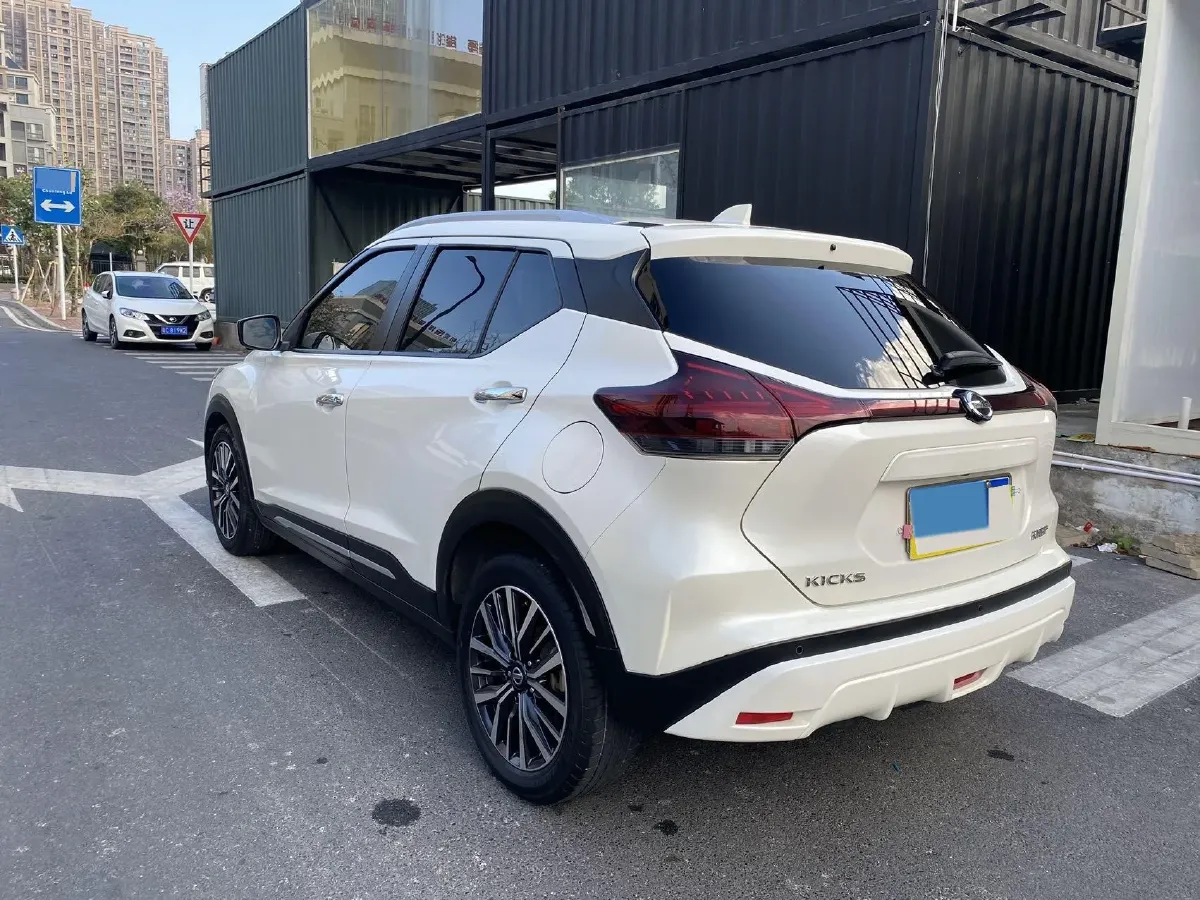 2022 Nissan Kicks 1.5L 122HP L4 CVT,autocango,china used car exporter,china ev exporter,chinese used car exporter,chinese used ev exporter