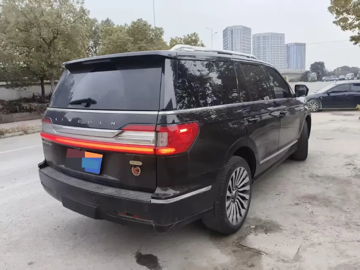 2020 Lincoln Navigator 3.5T 388HP V6 10AT,autocango,china used car exporter,china ev exporter,chinese used car exporter,chinese used ev exporter