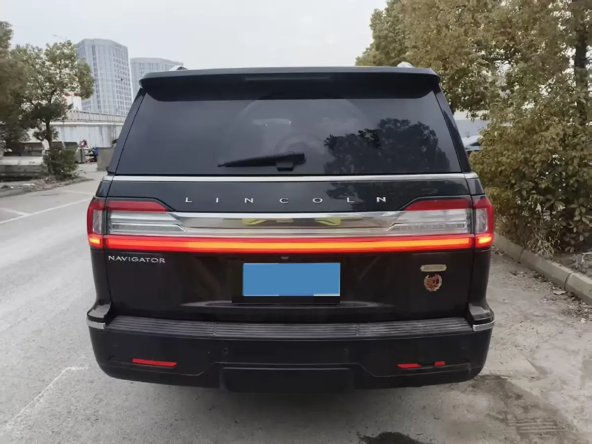 2020 Lincoln Navigator 3.5T 388HP V6 10AT,autocango,china used car exporter,china ev exporter,chinese used car exporter,chinese used ev exporter
