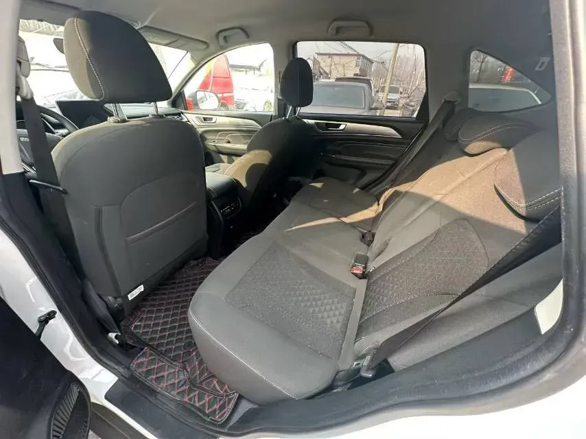 2022 ChangAn Oshan X7 Plus 1.5T 170HP L4 6MT,autocango,china used car exporter,china ev exporter,chinese used car exporter,chinese used ev exporter