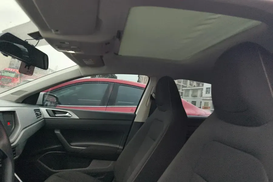 2019 Volkswagen Polo 1.5L 113HP L4 6AT,autocango,china used car exporter,china ev exporter,chinese used car exporter,chinese used ev exporter