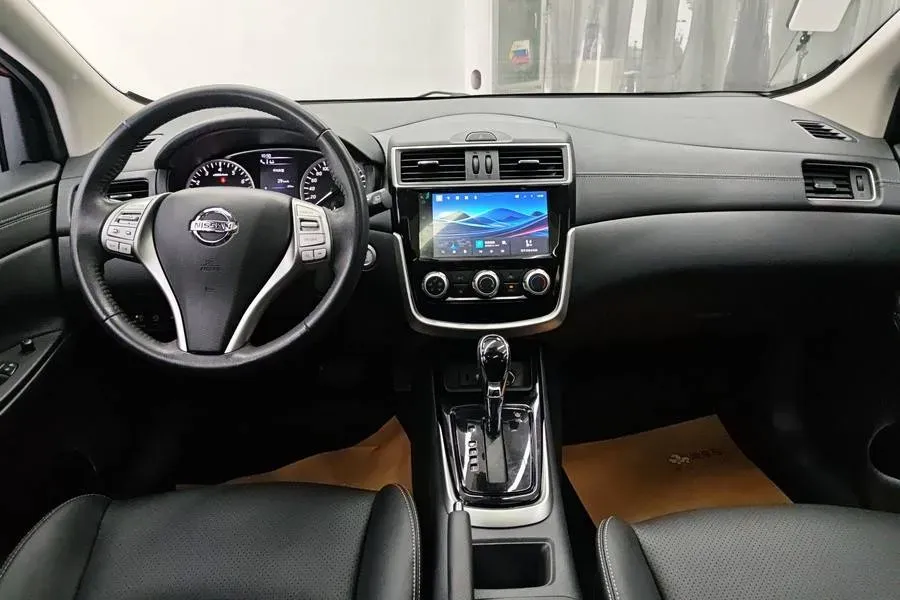 2023 Nissan Tiida 1.6L 122HP L4 CVT,autocango,china used car exporter,china ev exporter,chinese used car exporter,chinese used ev exporter