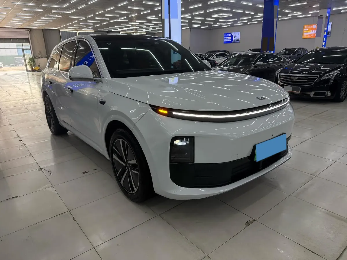 2024 Li L6 Range Extended 154HP L4 REEV 36.8KWH,autocango,china used car exporter,china ev exporter,chinese used car exporter,chinese used ev exporter