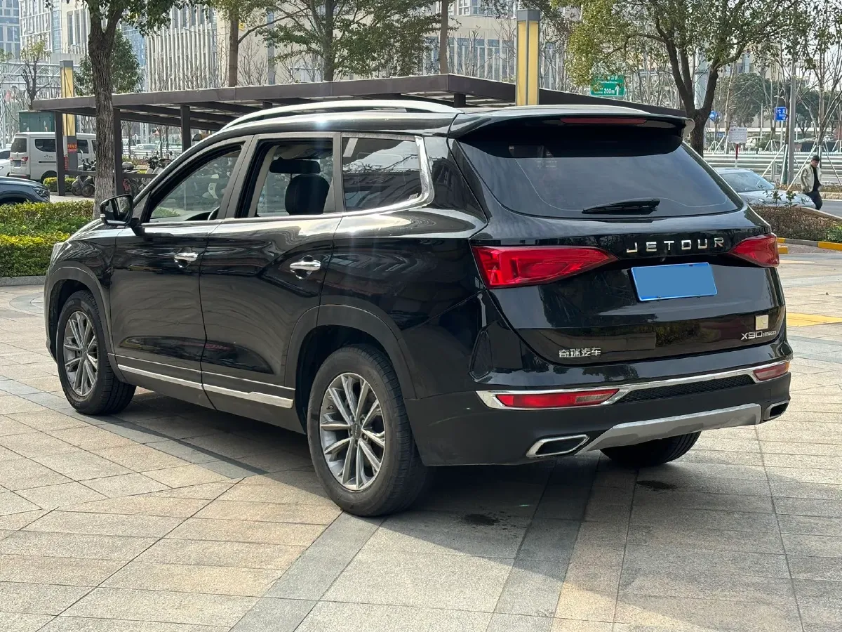 2019 Jetour X90 1.6T 197HP L4 7DCT,autocango,china used car exporter,china ev exporter,chinese used car exporter,chinese used ev exporter