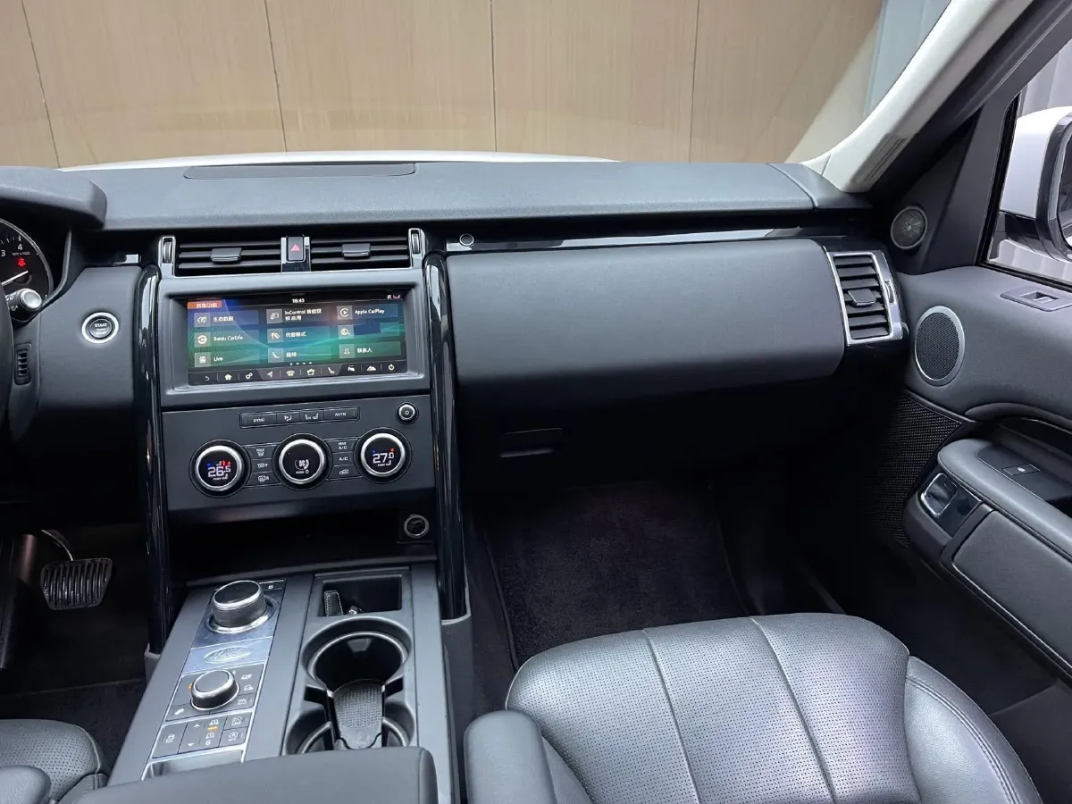 2018 Land Rover Discovery 3.0T 340HP V6 8AT,autocango,china used car exporter,china ev exporter,chinese used car exporter,chinese used ev exporter