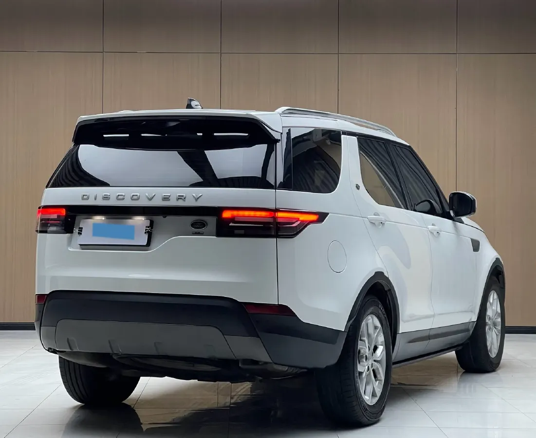 2018 Land Rover Discovery 3.0T 340HP V6 8AT,autocango,china used car exporter,china ev exporter,chinese used car exporter,chinese used ev exporter