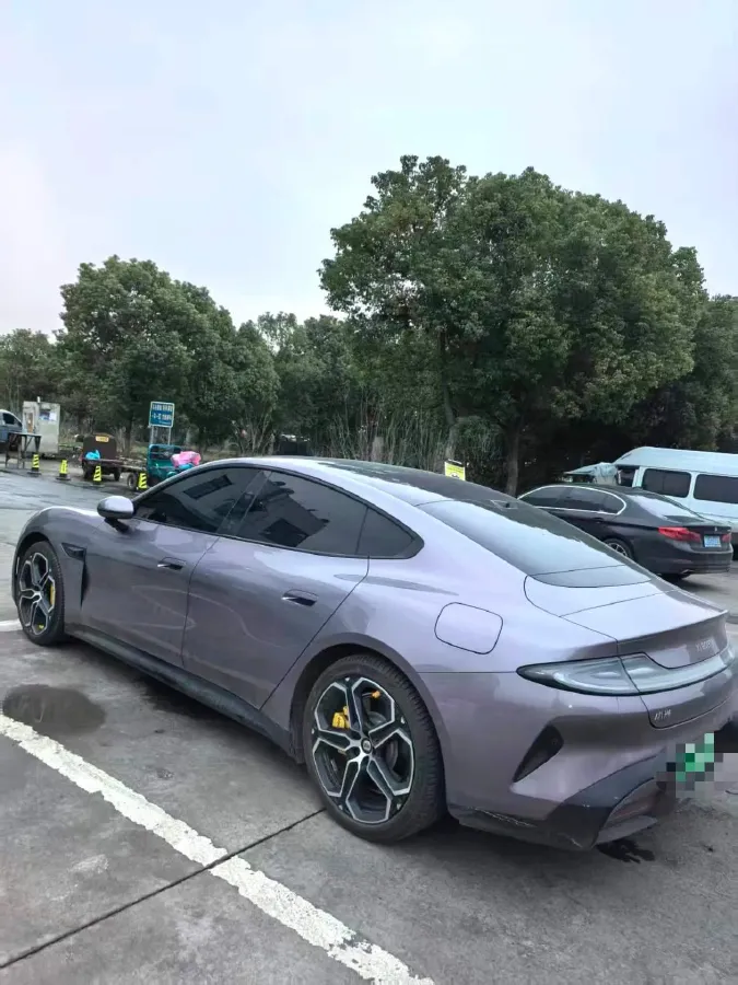 2024 MI SU7 BEV 73.6KWH,autocango,china used car exporter,china ev exporter,chinese used car exporter,chinese used ev exporter