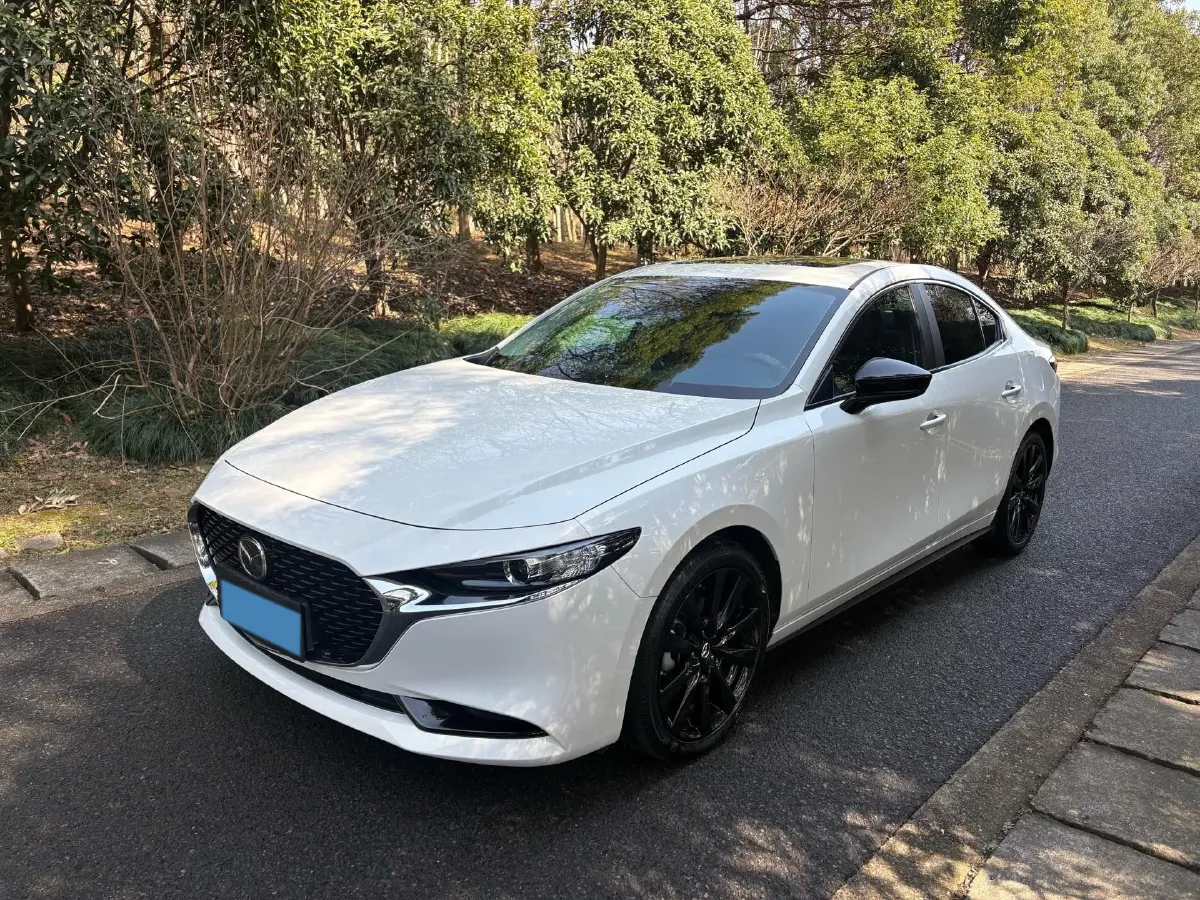2022 Mazda 3 Axela 2.0L 158HP L4 6AT,autocango,china used car exporter,china ev exporter,chinese used car exporter,chinese used ev exporter