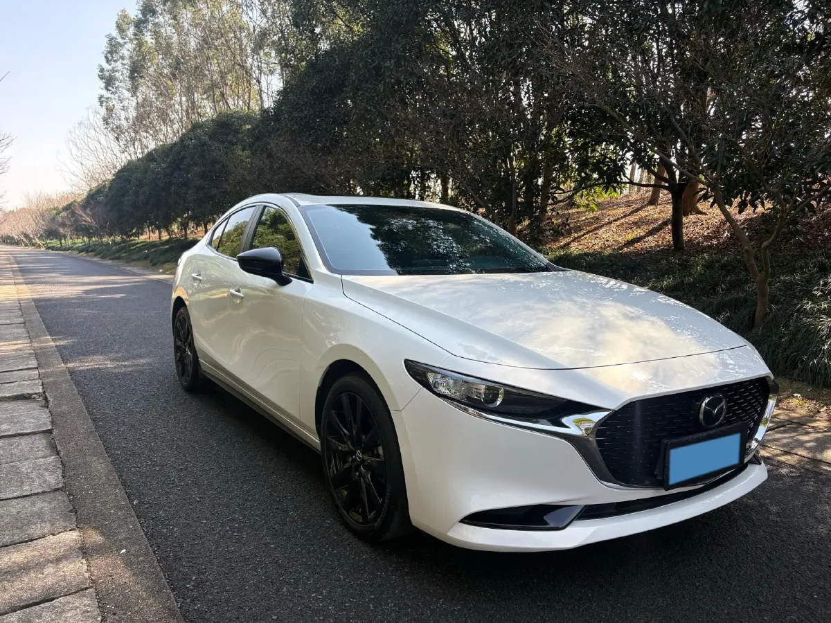 2022 Mazda 3 Axela 2.0L 158HP L4 6AT,autocango,china used car exporter,china ev exporter,chinese used car exporter,chinese used ev exporter