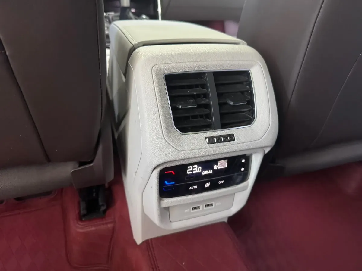 2023 Volkswagen Tayron 1.4T 150HP L4 7DCT,autocango,china used car exporter,china ev exporter,chinese used car exporter,chinese used ev exporter