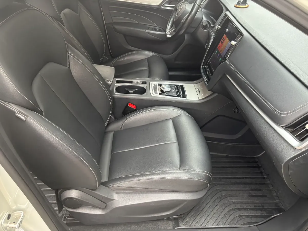 2017 Roewe i6 1.0T 125HP L3 2AT PHEV,autocango,china used car exporter,china ev exporter,chinese used car exporter,chinese used ev exporter