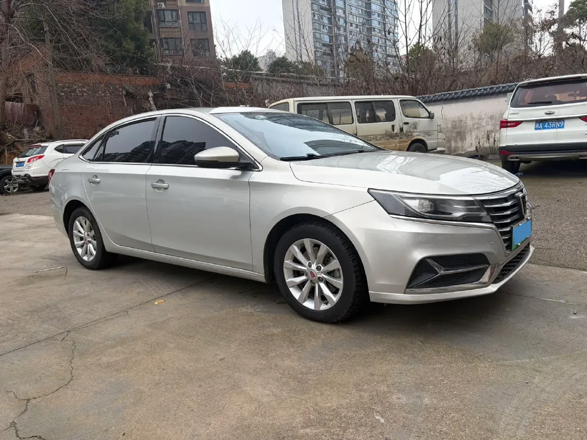 2017 Roewe i6 1.0T 125HP L3 2AT PHEV,autocango,china used car exporter,china ev exporter,chinese used car exporter,chinese used ev exporter