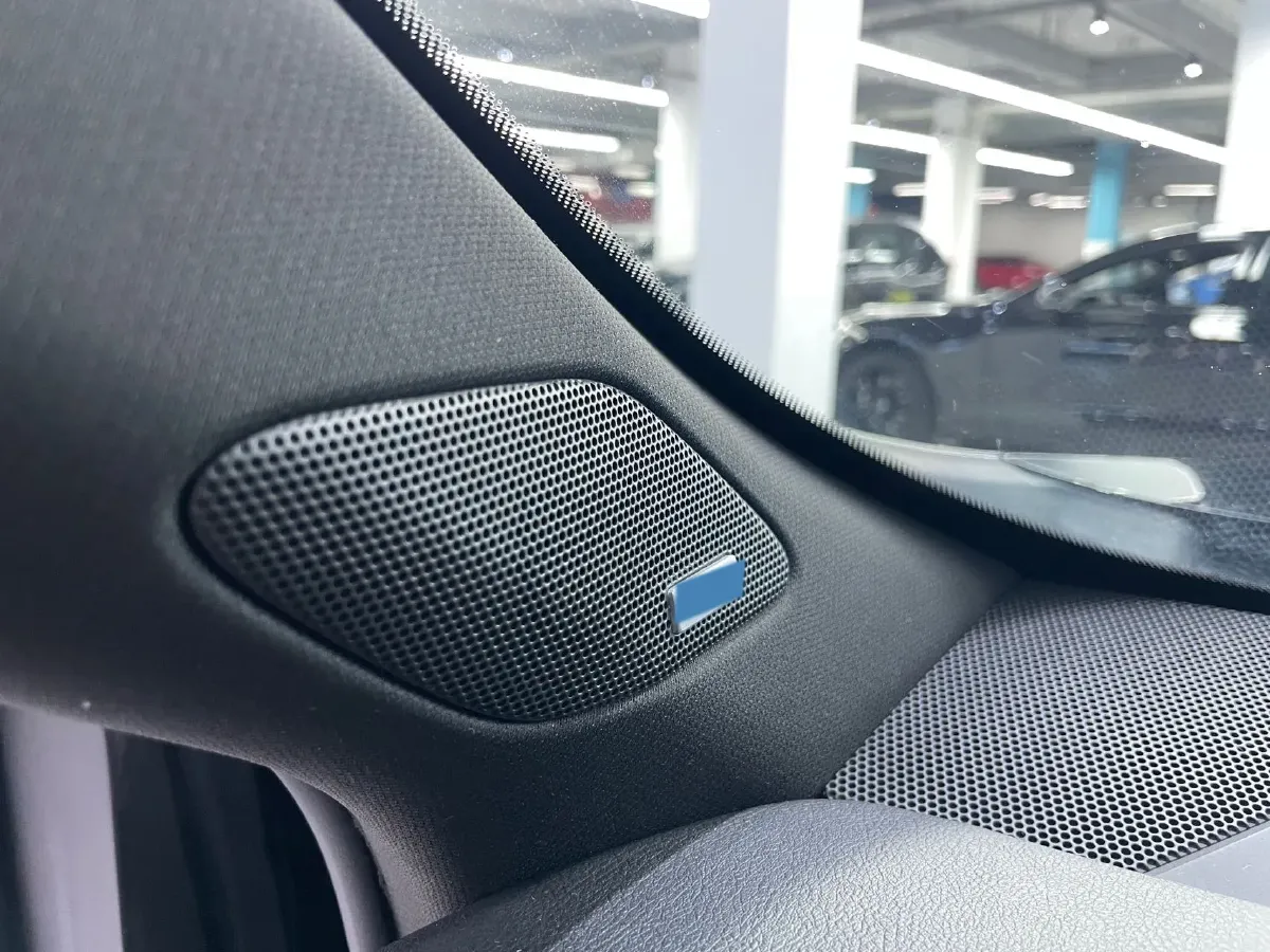 2020 Cadillac XT4 2.0T 241HP L4 9AT,autocango,china used car exporter,china ev exporter,chinese used car exporter,chinese used ev exporter