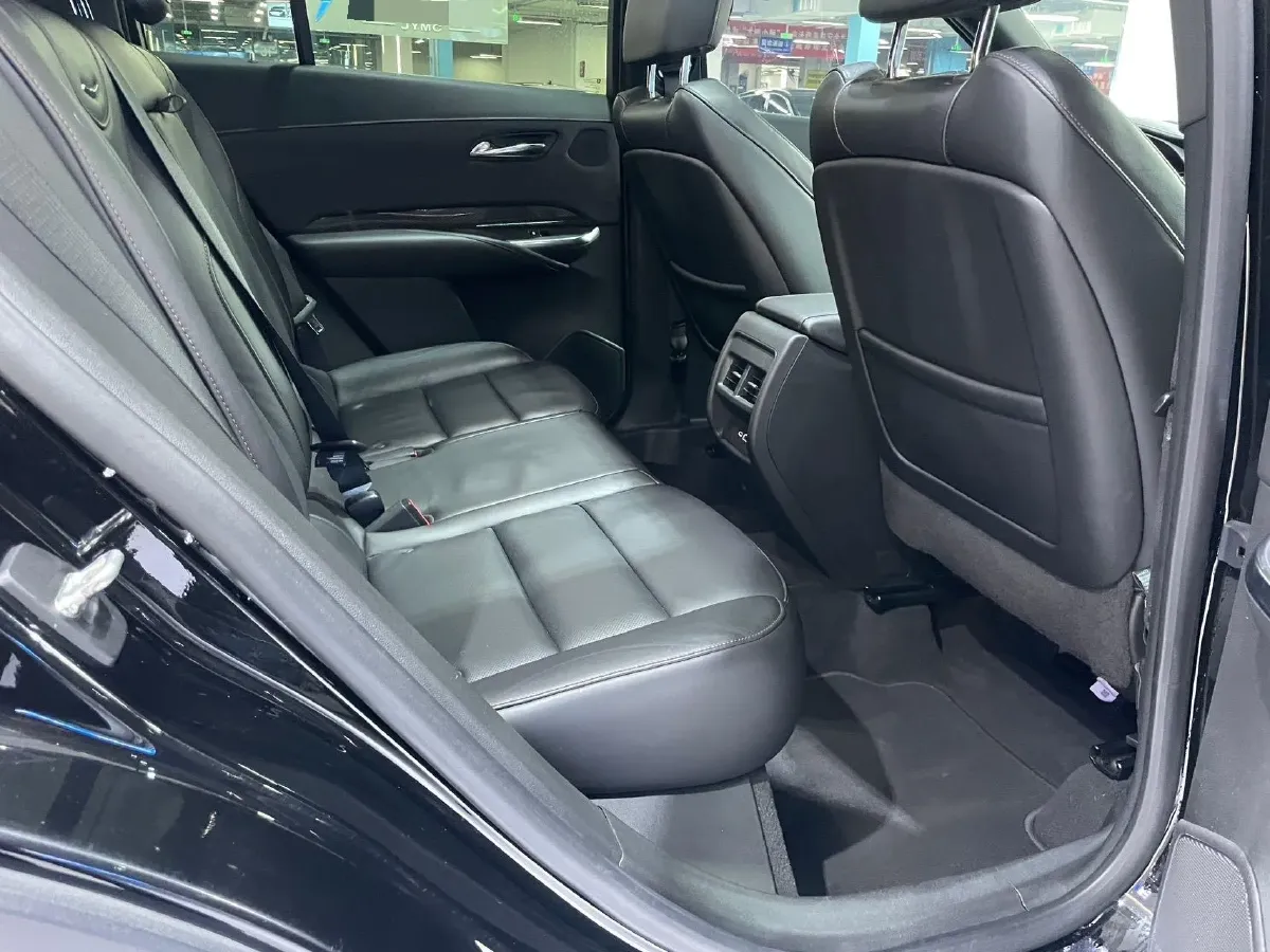 2020 Cadillac XT4 2.0T 241HP L4 9AT,autocango,china used car exporter,china ev exporter,chinese used car exporter,chinese used ev exporter