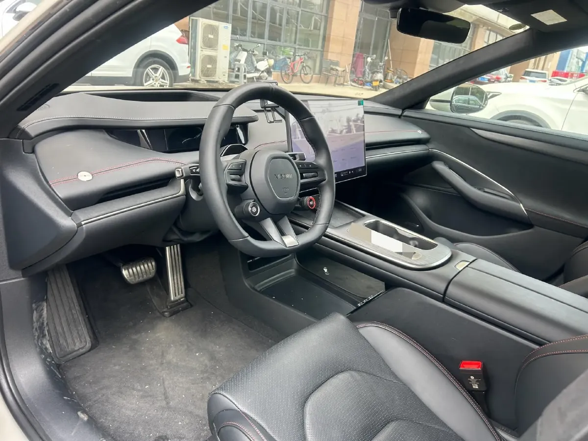 2024 MI SU7 BEV 101KWH,autocango,china used car exporter,china ev exporter,chinese used car exporter,chinese used ev exporter